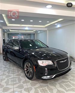 کرایسلەر 300